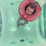 Hydrothérapie bébé baby spa sur nice cote d'azur centre mamavocado soin bébé massage réflexologie plantaire bébé clarisse beguin